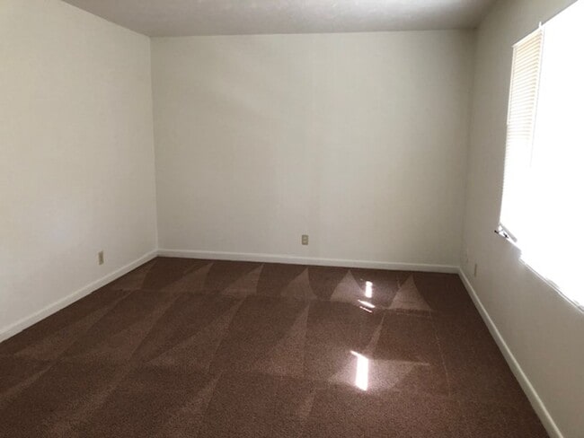 Interior Photo - m4900