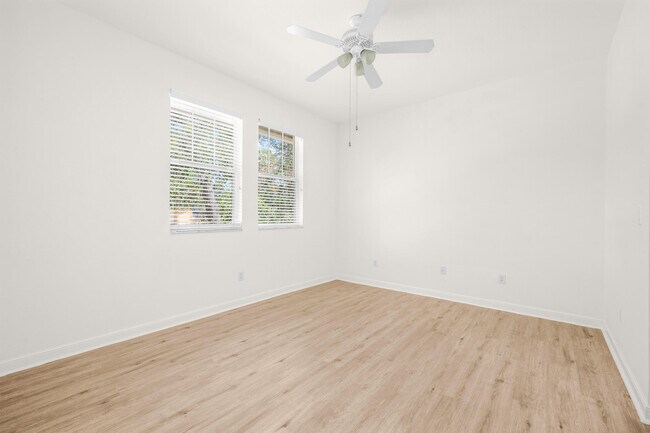 Building Photo - 650 Pacific Grove Dr