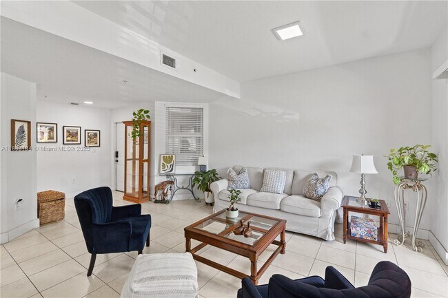 Building Photo - 11102 NW 83rd St