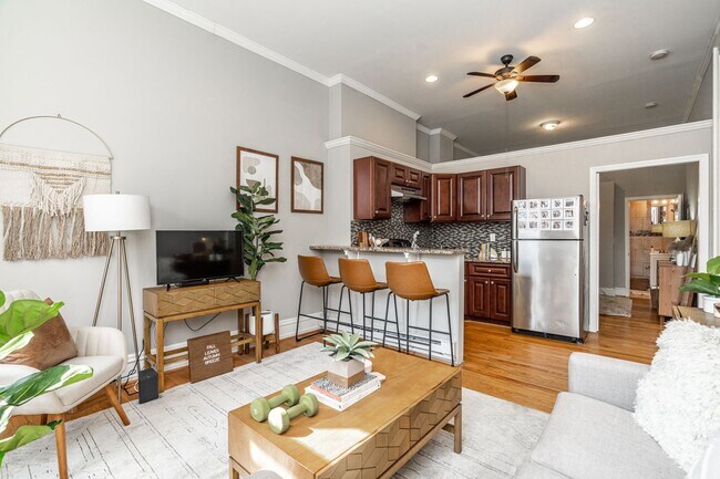 Building Photo - 1 Bedroom | 1 Bath - Museum Area, Philadelphia PA