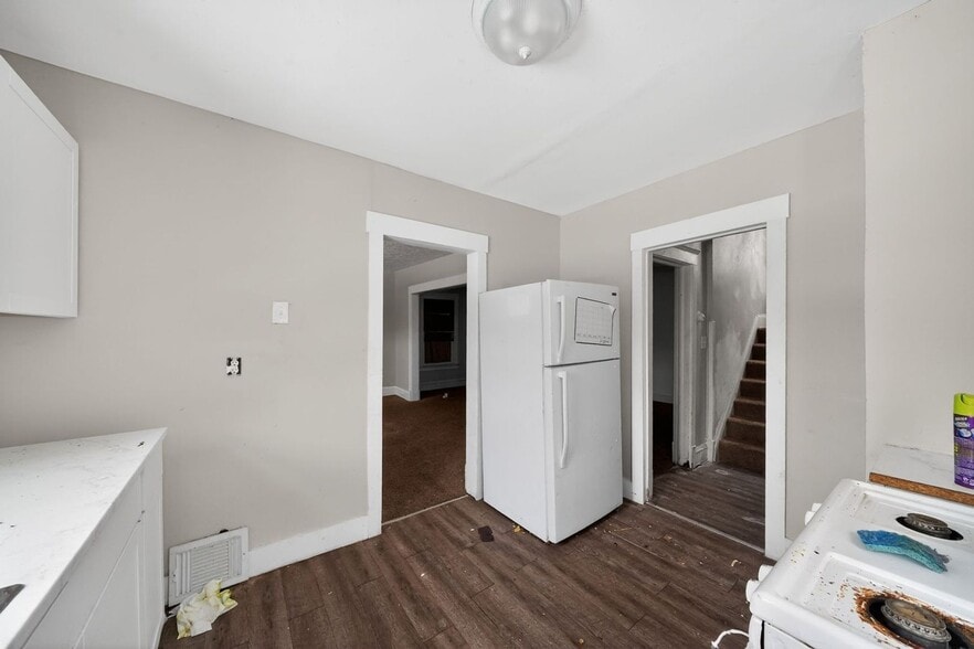 Building Photo - 1125 Galewood Dr