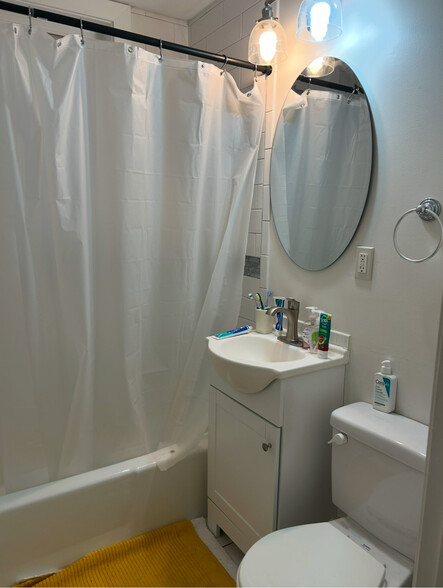 Apt 15 - 222 Hanover St