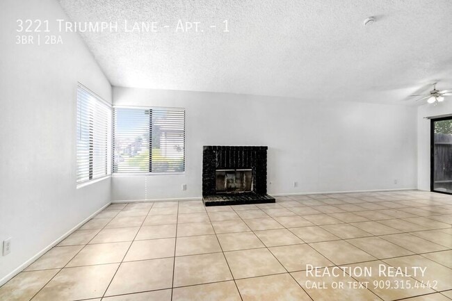 Building Photo - 3221 Triumph Ln