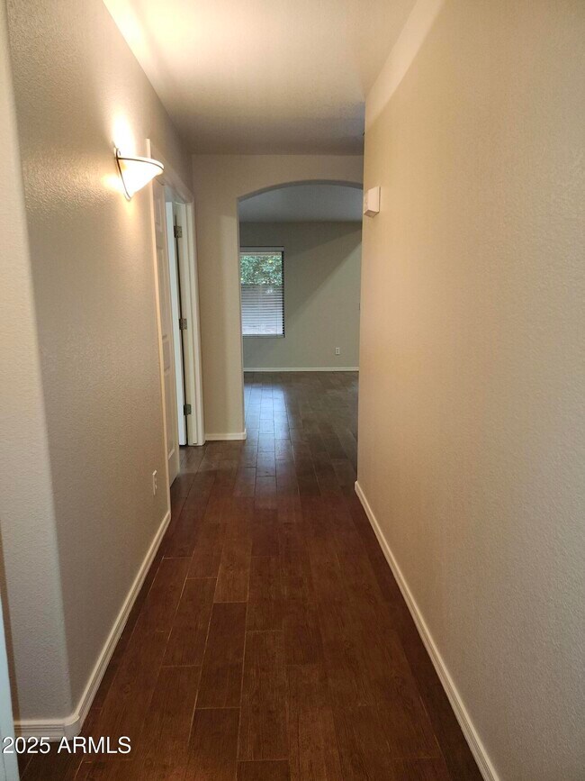 Building Photo - 7453 W Melinda Ln