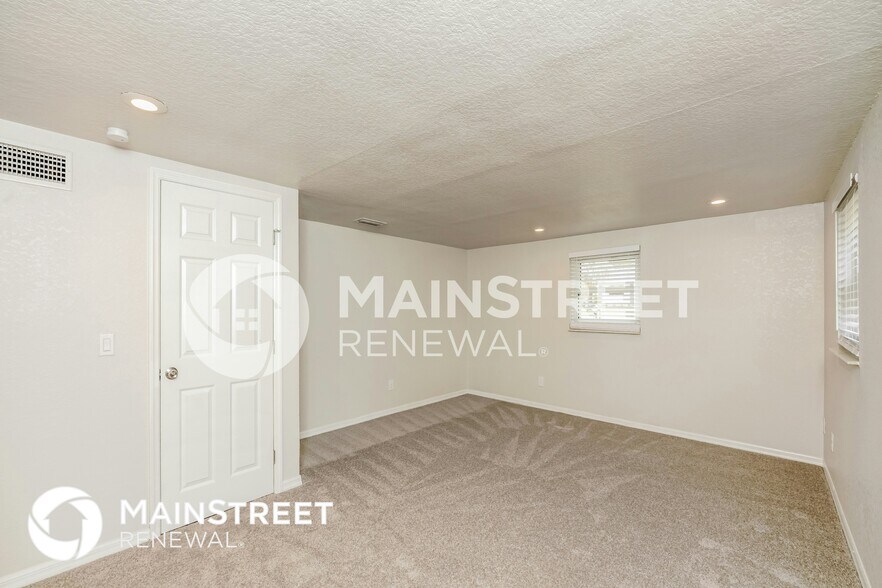 Building Photo - 2421 Harvard Rd