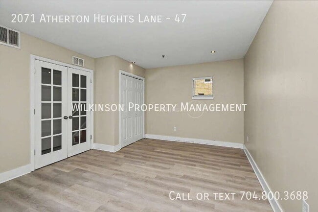 Building Photo - 2071 Atherton Heights Ln