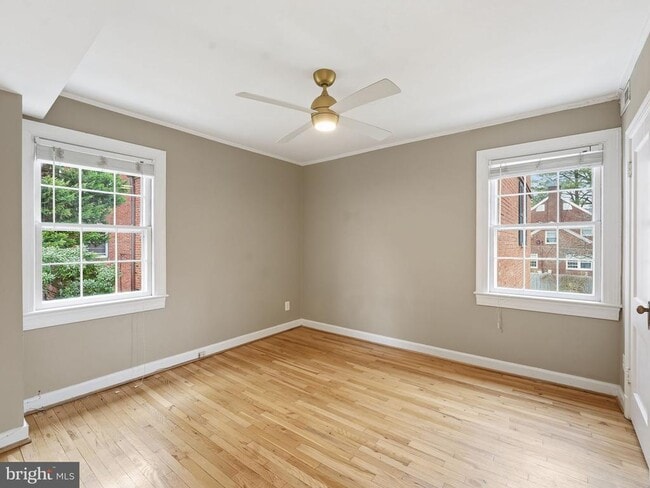 Building Photo - 1300 S Cleveland St