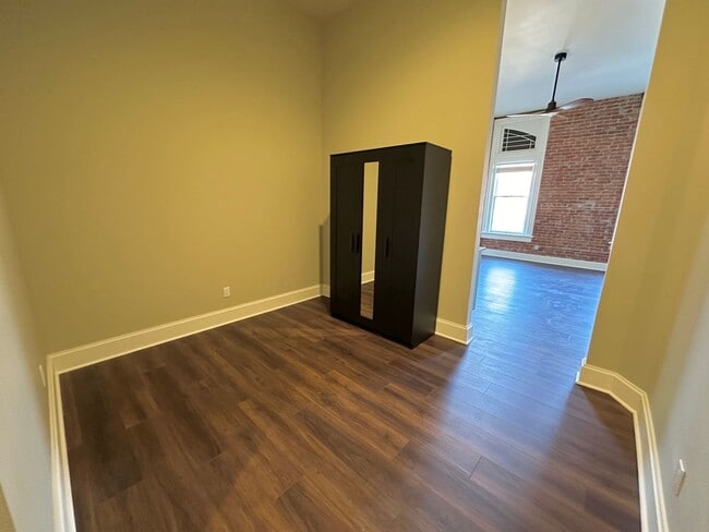 Building Photo - Modern Living with a Touch of Historic Charm