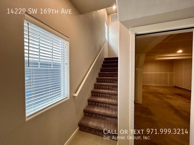 Building Photo - 14229 SW 169th Ave