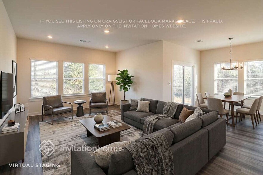 Building Photo - 1247 Bluffton Cir