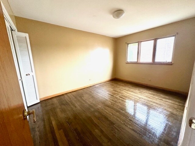 Building Photo - 3158 W 93rd St
