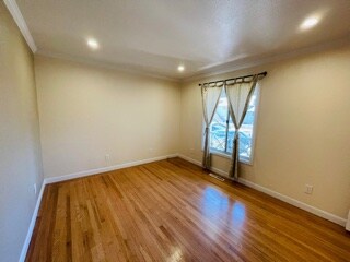 Room 1 with window view - 160 Hazelwood Dr