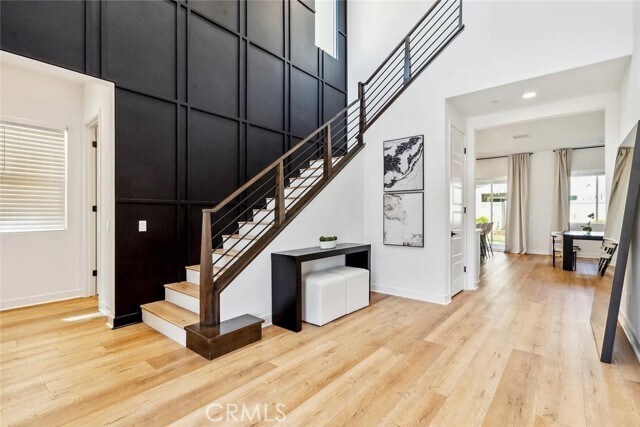 Building Photo - 17715 Hillside Way