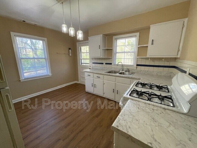 Building Photo - 3542 Millington Rd