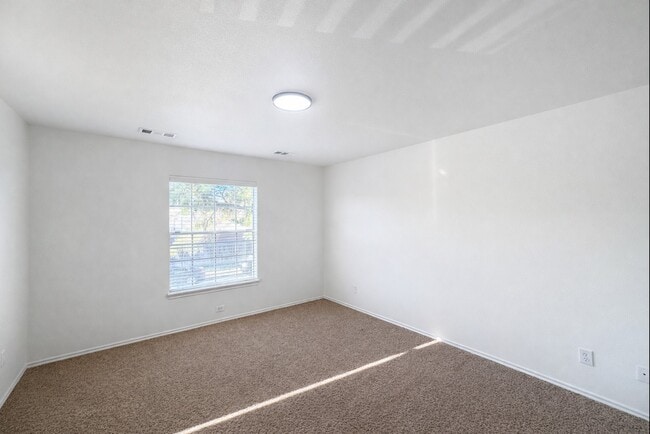 Building Photo - 16519 Cypress Pelican Dr