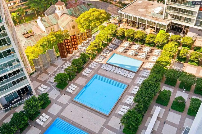 Primary Photo - 475 Brickell Ave