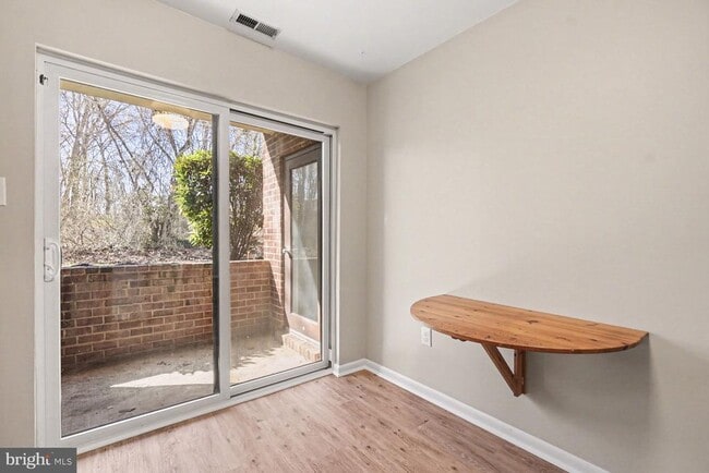 Building Photo - 4 Juliet Ln