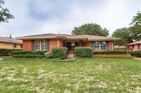 Building Photo - 7305 Lehigh Dr