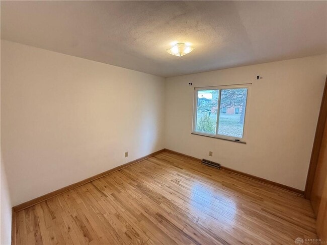 Building Photo - 3641 Maxton Rd