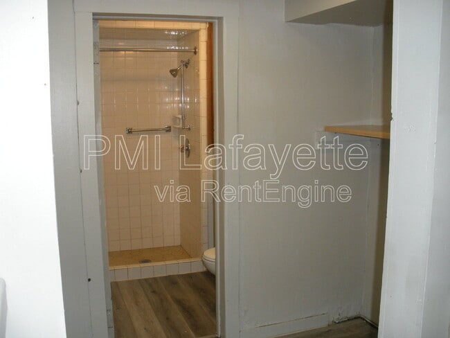 Building Photo - 131 S 28th St