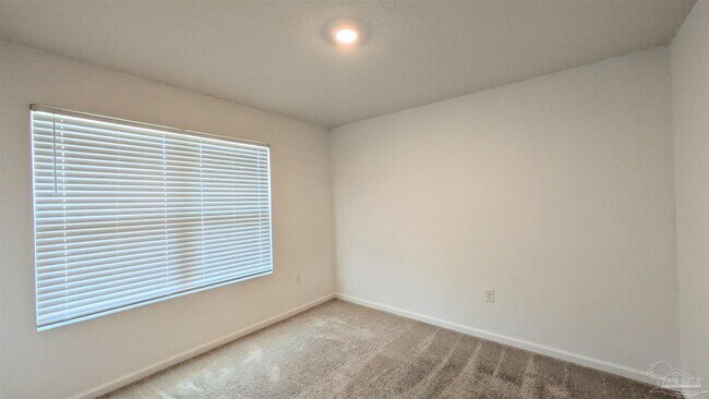 Building Photo - 10557 Queens Gate Cir