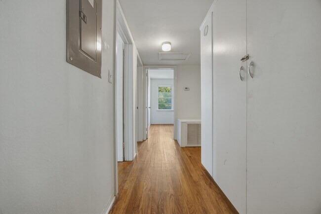 Building Photo - 1641 Atkamire Dr