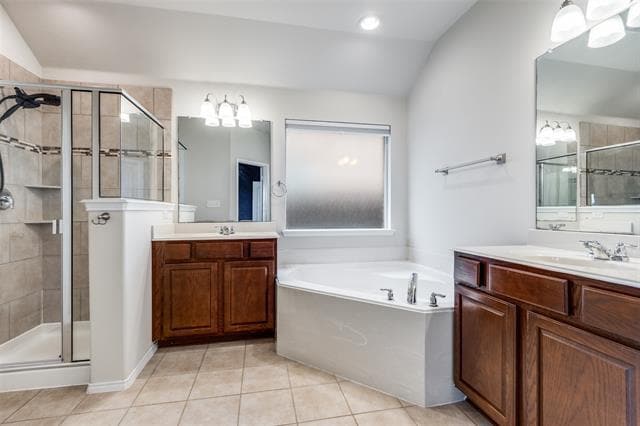 Building Photo - 2784 Cresent Lake Dr