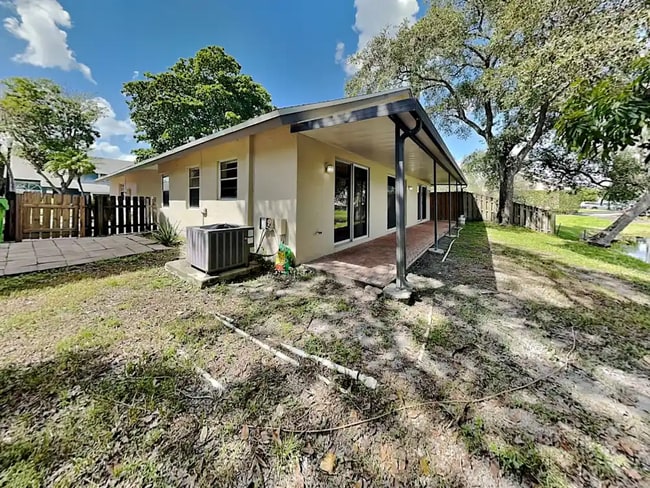 Building Photo - 3181 NW 122nd Terrace