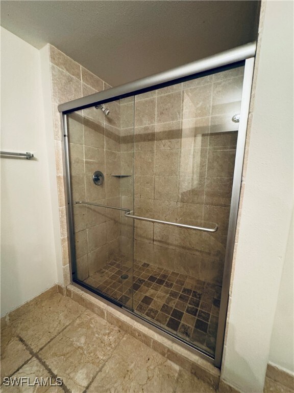 Building Photo - 13100 Bella Casa Cir