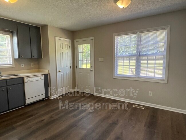 Building Photo - 156 Yellow Stone Ln