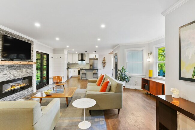 Building Photo - 58 Big Trail