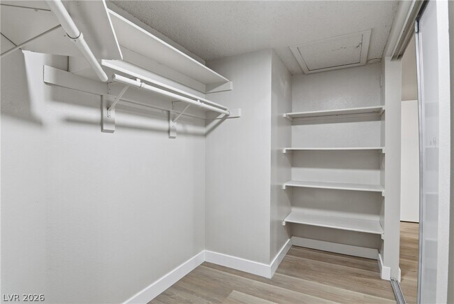 Building Photo - 6224 Caprino Ave