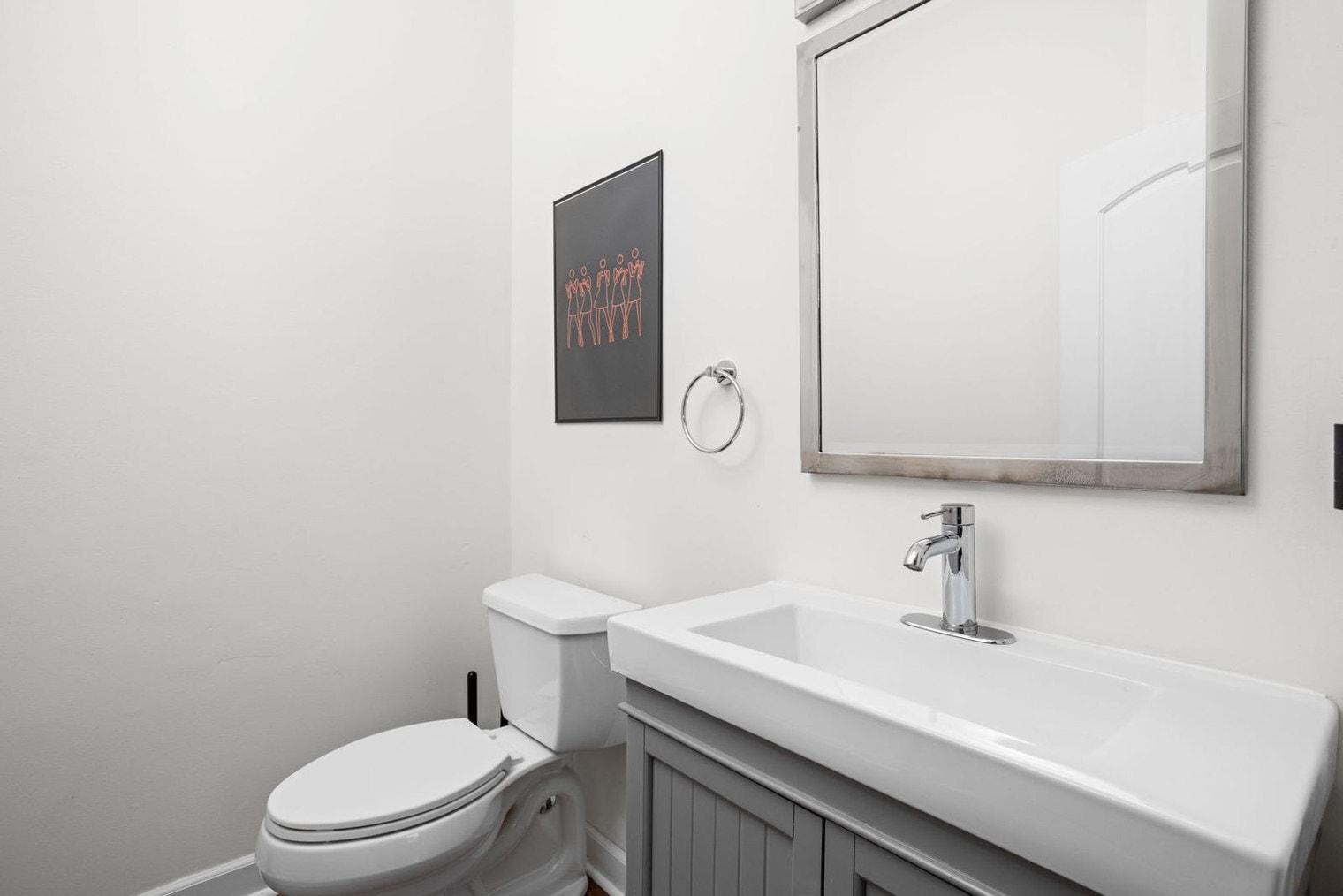 Building Photo - 525 E North St