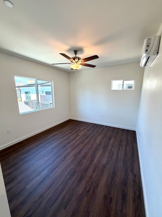 Building Photo - Brand New 2 Bedroom 1 1/2 Bath Townhouse!!!  Move in Special!! $1000 off 1st Month's Rent!!