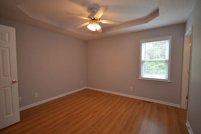 Building Photo - 5725 Stone Crystal Dr