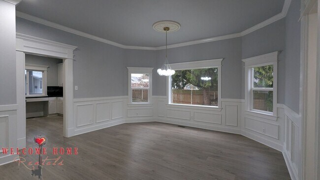 Building Photo - 4520 S Thompson Ave