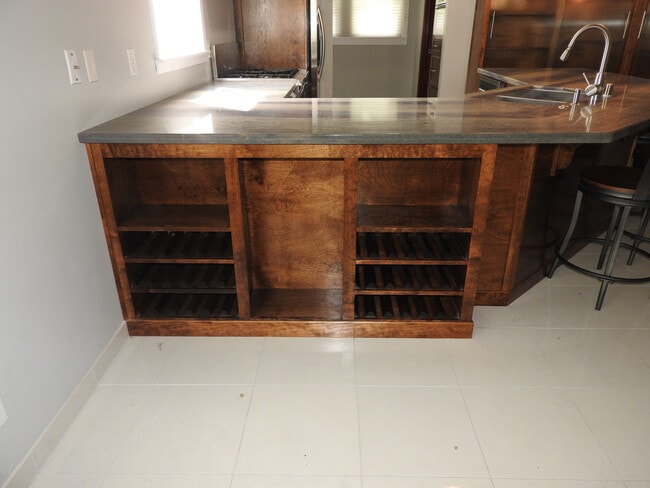 Building Photo - Beautiful home in Historic Folsom!