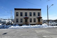 Building Photo - 4 Washington St