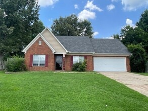 Building Photo - 4 bedrooms, Southaven