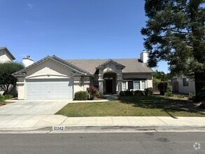 Building Photo - 10242 N Dearing Ave