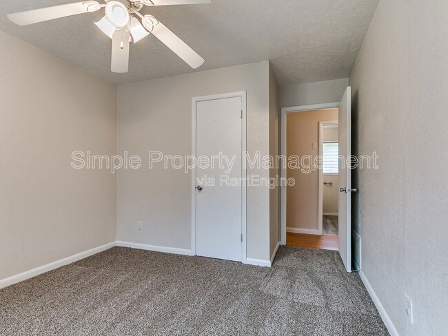 Building Photo - 2608 Greystone Ct