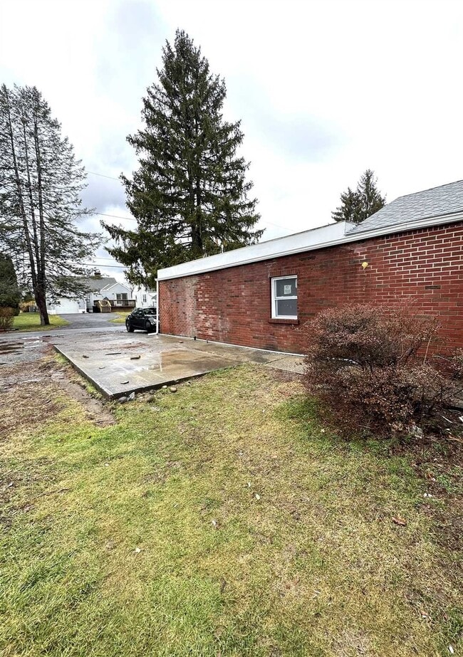 Building Photo - 48 Wilbur Blvd