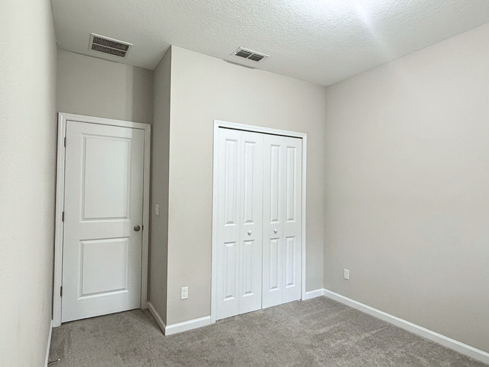 Building Photo - 7161 Jareth Dr