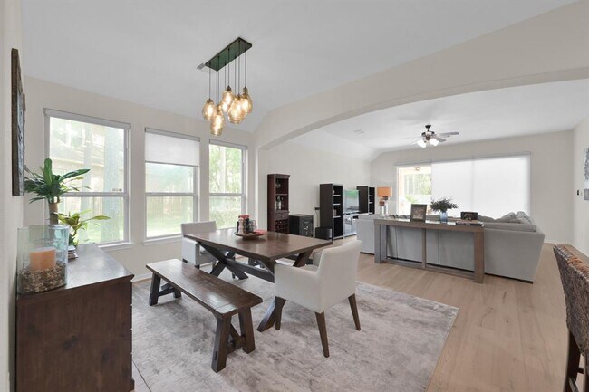 Building Photo - 66 N Whistling Swan Pl