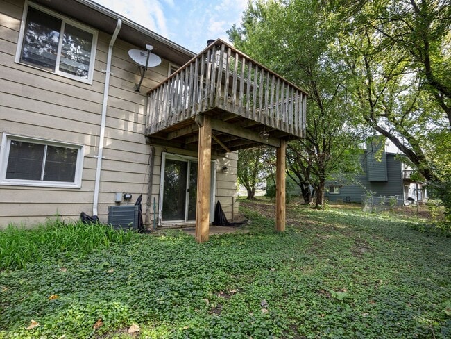 Building Photo - 3 Bedroom Golden Valley Home