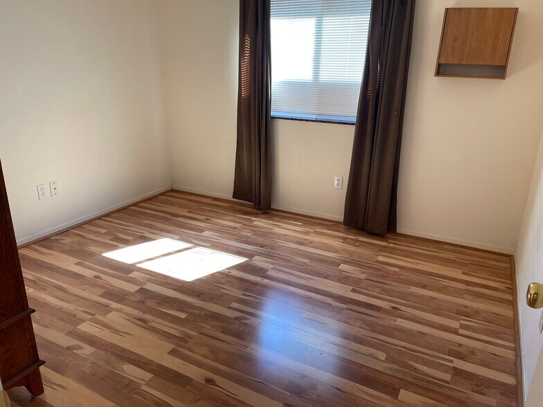 Bedroom 2 - 3870 Graham Island Rd