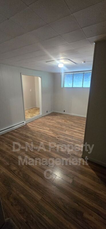 Building Photo - 1341 Brislin Rd