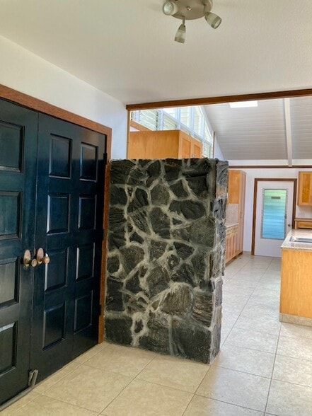 Building Photo - 78-7178 Puuloa Rd