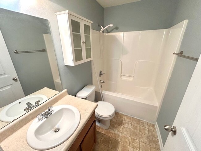 Building Photo - Time Limited Special Read More in Description!-Charming 3 -bedroom Home with a move in special-$3...