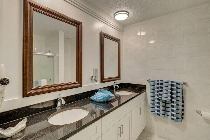 Building Photo - 400 William Hilton Pkwy